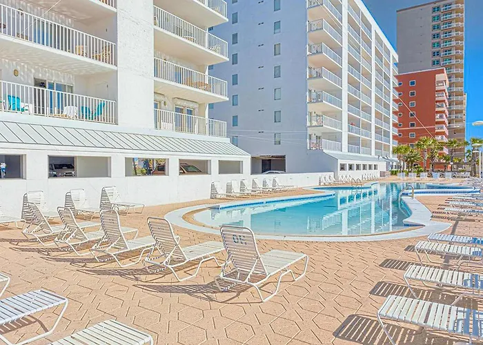 Holiday home Renovated Gulf-front With Lovely View Balcony Ac W&d & Pool *